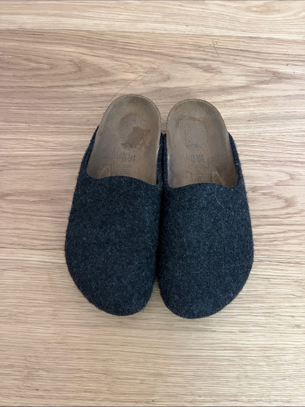 Birkenstock Women’s Amsterdam Felt/wool mules size 35/5
